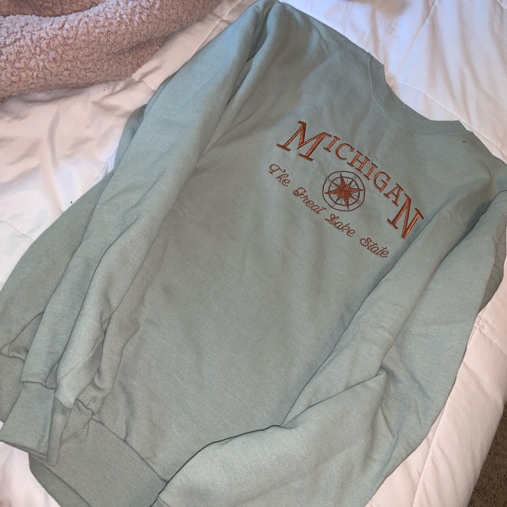 Oversized sweatshirt